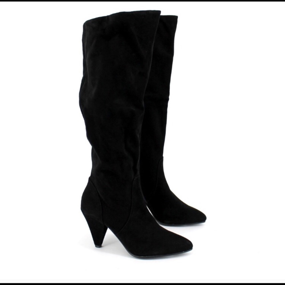 NWT Steve Madden slouch black suede boots